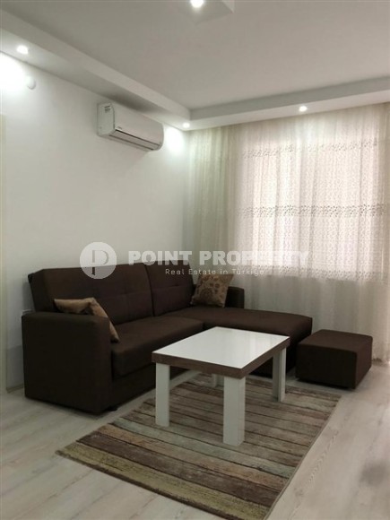 4-storey building with six apartments and a cafe on the 1st floor, in the center of Alanya-id-6917-photo-7