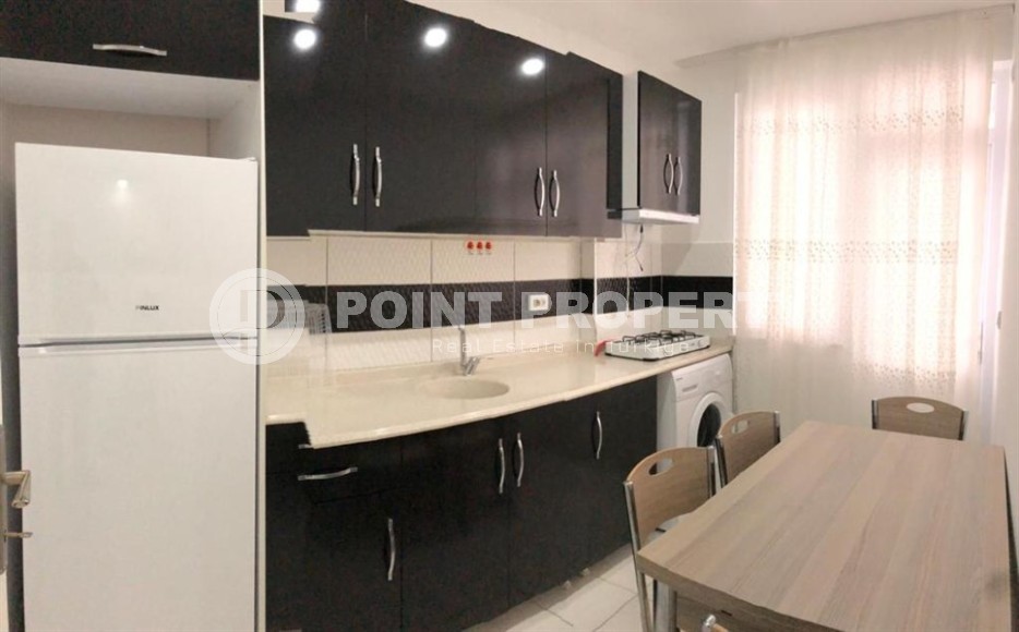 4-storey building with six apartments and a cafe on the 1st floor, in the center of Alanya-id-6917-photo-9