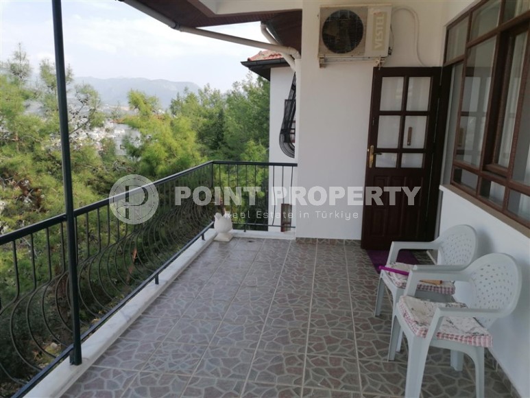 Меблированная двухуровневая квартира с видом на горы и море, в самом сердце Аланьи, в историческом районе крепости Кале-id-6920-фото-15