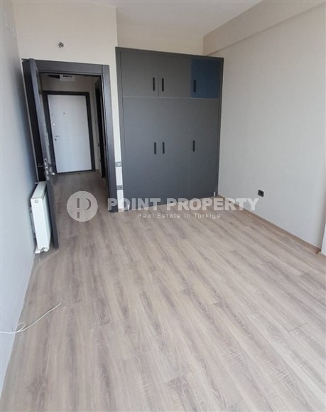 Apartment with sea views on the 10th floor, in the center of a quiet area of Mersin - Tomyuk-id-6927-photo-5