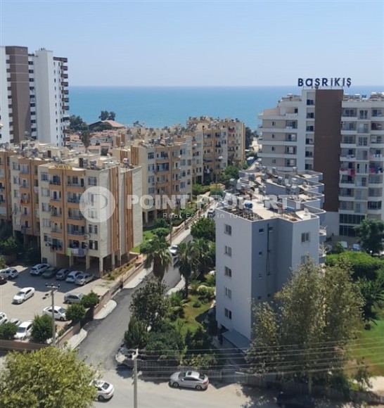 Apartment with sea views on the 10th floor, in the center of a quiet area of Mersin - Tomyuk-id-6927-photo-9