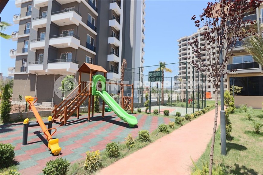 Apartment with sea views on the 10th floor, in the center of a quiet area of Mersin - Tomyuk-id-6927-photo-17