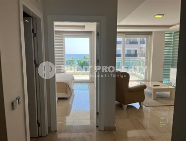 Современная квартира 1+1, общей площадью 70 м2, на берегу Средиземного моря, в центре района Кестель-id-6928-фото-5