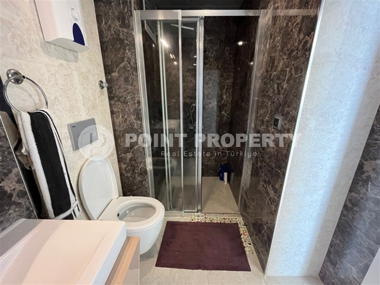 Панорамная квартира с роскошным видом на море, в 50 метрах от пляжа, в центре района Кестель-id-6929-фото-9