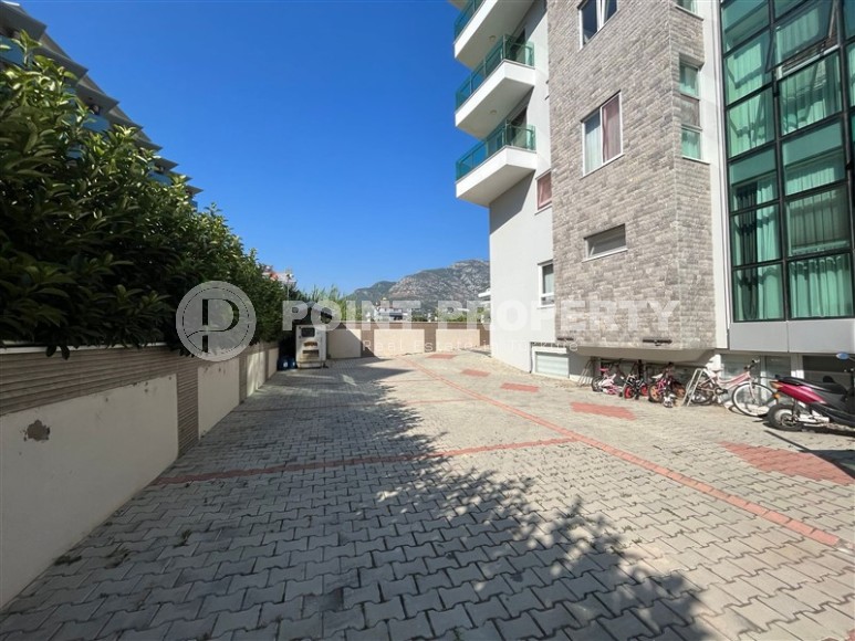 Панорамная квартира с роскошным видом на море, в 50 метрах от пляжа, в центре района Кестель-id-6929-фото-25