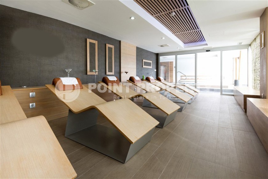 A new grandiose premium project by the sea with large apartments from 70 to 180 m2 in Tomyuk, Mersin. Super price!-id-1426-photo-10