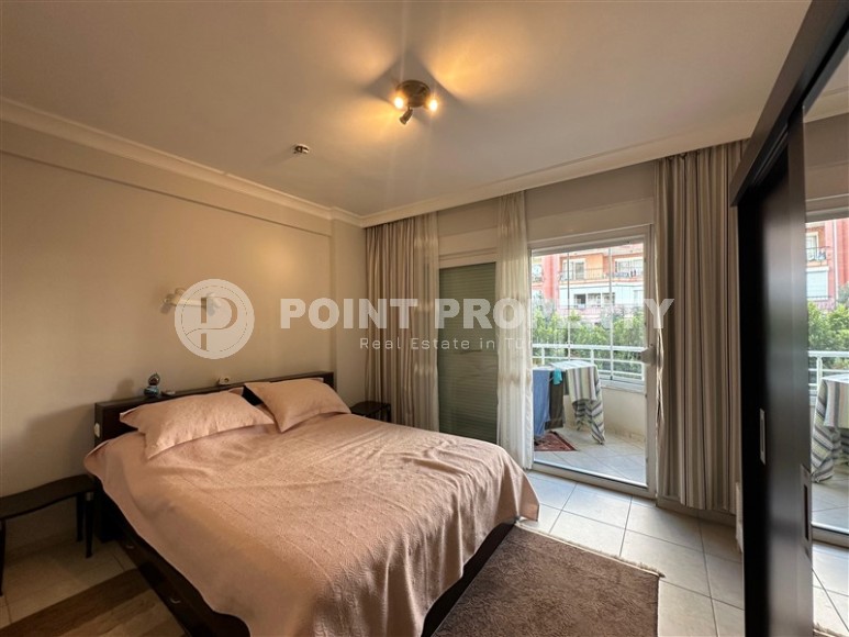 Bright, cozy apartment with two glazed balconies 950 meters from the sea, in the center of Cikcilli-id-6931-photo-6