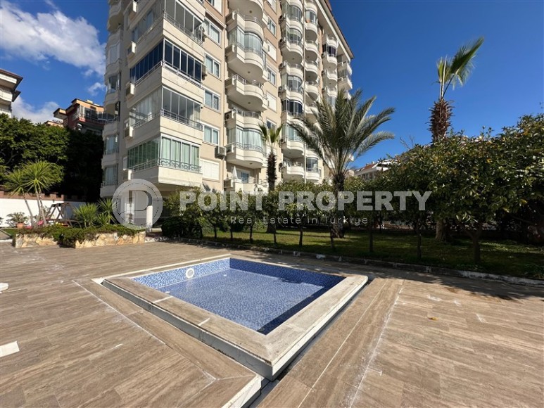 Bright, cozy apartment with two glazed balconies 950 meters from the sea, in the center of Cikcilli-id-6931-photo-14
