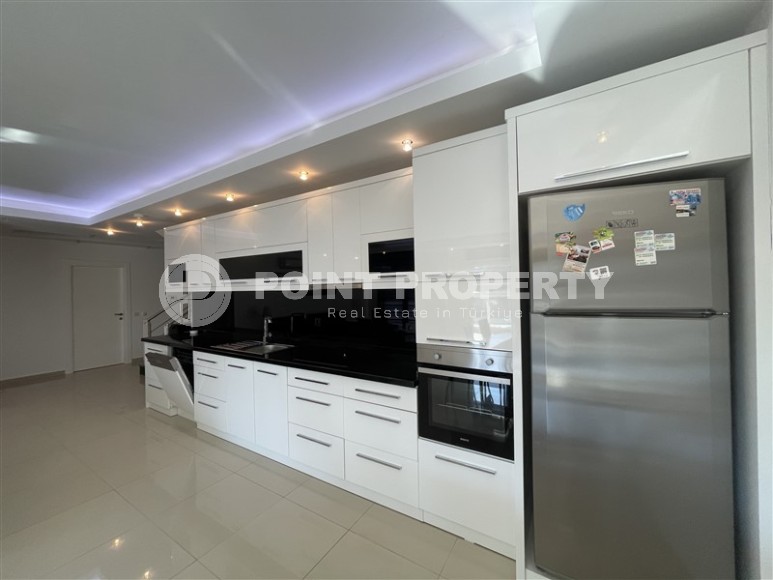 Просторная двухуровневая квартира 4+1 в симпатичном жилом комплексе, с ухоженной зеленой территорией и богатой внутренней инфраструктурой-id-6930-фото-3