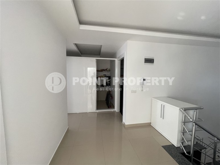 Просторная двухуровневая квартира 4+1 в симпатичном жилом комплексе, с ухоженной зеленой территорией и богатой внутренней инфраструктурой-id-6930-фото-8