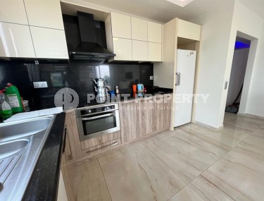 Готовая к проживанию квартира 2+1, общей площадью 110 м2, в 50 метрах от пляжа, в центре престижного района Аланьи - Кестель-id-6937-фото-2