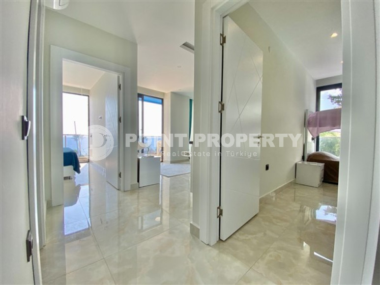 Three-room apartment, 80 m², in a premium complex on the first coastline in Mahmutlar, Alanya.-id-1542-photo-8