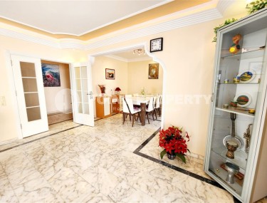 Cozy apartment with two bedrooms 250 meters from the sea, in the center of Mahmutlar-id-6942-photo-5