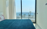 Three-room apartment, 80 m², in a premium complex on the first coastline in Mahmutlar, Alanya.-id-1542-photo-9