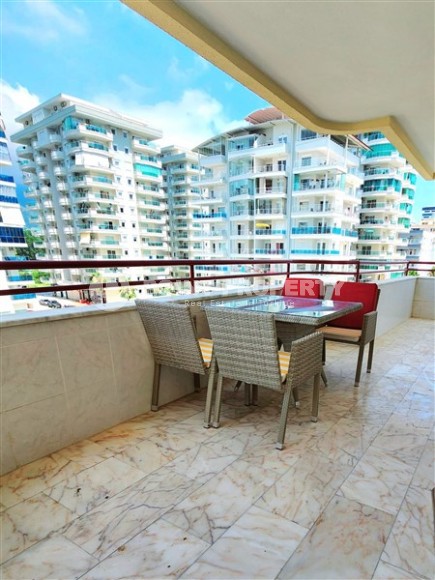 Cozy apartment with two bedrooms 250 meters from the sea, in the center of Mahmutlar-id-6942-photo-13