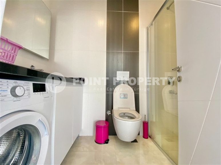 Three-room apartment, 80 m², in a premium complex on the first coastline in Mahmutlar, Alanya.-id-1542-photo-12