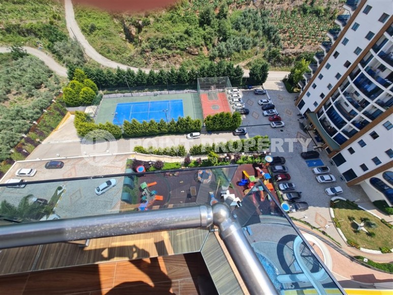 Просторная панорамная квартира с видом на город и горы, на 11-м этаже в жилом комплексе 2012 года постройки-id-6946-фото-12