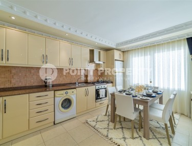 Благоустроенная квартира 2+1, общей площадью 110 м2, на 4-м этаже в центре спокойного района Аланьи - Тосмур-id-6948-фото-5