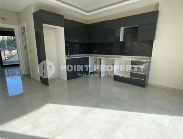 New apartment with fine finishing one and a half kilometers from the sea, in a residential complex commissioned in 2023-id-6949-photo-1