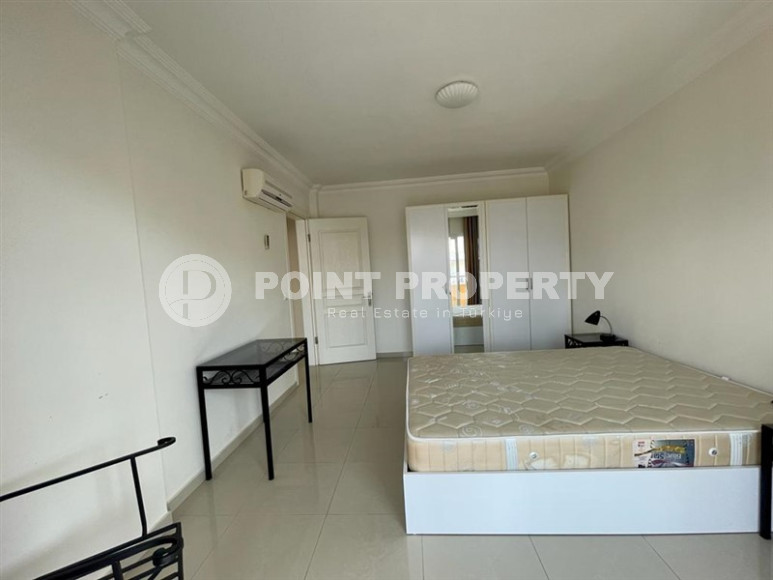 Duplex 3+1 with large rooms, 250 m2 just 300 meters from the sea in Tosmur, Alanya.-id-1074-photo-6