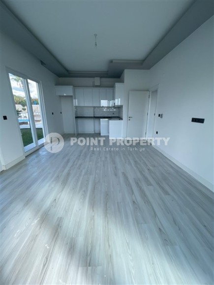 Квартира на 1-м этаже в жилом комплексе 2022 года постройки, в 500 метрах от моря-id-6951-фото-2