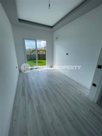 Квартира на 1-м этаже в жилом комплексе 2022 года постройки, в 500 метрах от моря-id-6951-фото-6