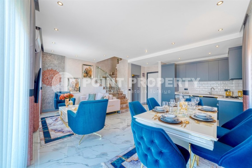 Duplex apartment with mountain views, on the 5th floor with an attic, two kilometers from the sea-id-6953-photo-2