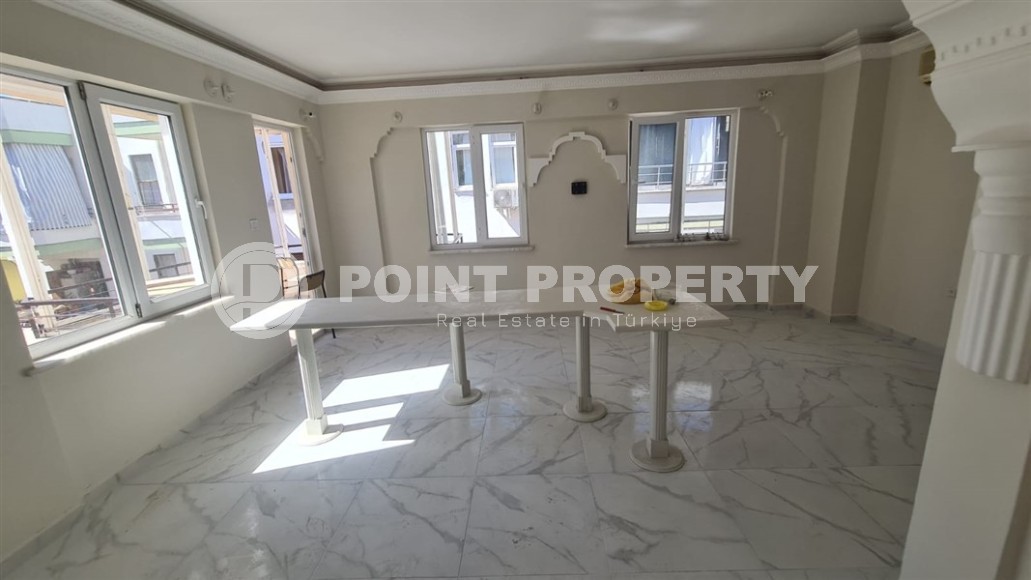 Недорогая квартира с новым ремонтом на 4-м этаже в доме 2003 года постройки, в 200 метрах от моря-id-6958-фото-2