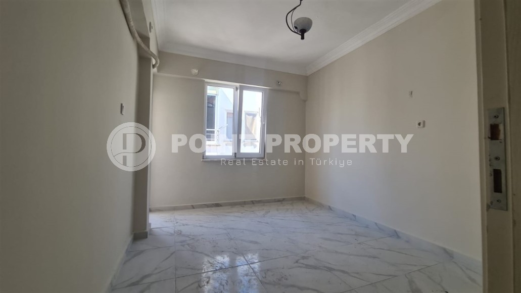 Недорогая квартира с новым ремонтом на 4-м этаже в доме 2003 года постройки, в 200 метрах от моря-id-6958-фото-6