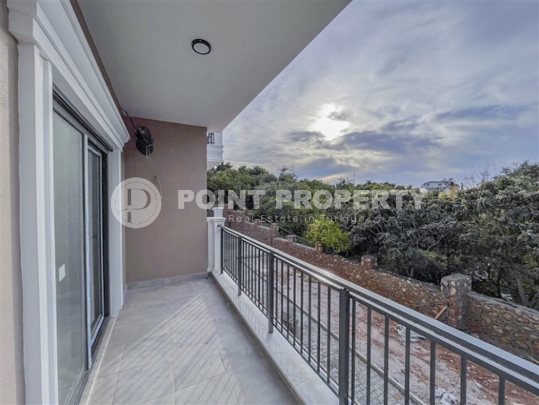 A small apartment with a fine finish one and a half kilometers from the sea, in a picturesque area of Alanya - Upper Oba-id-6965-photo-10