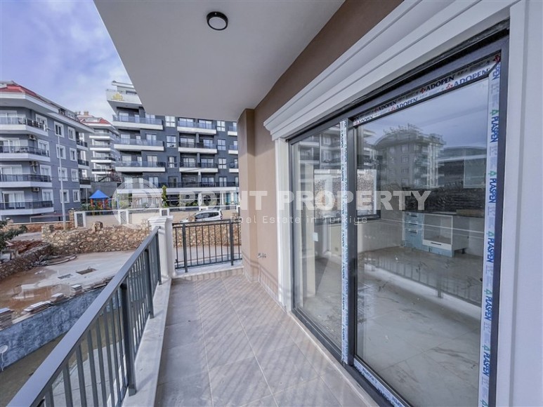 A small apartment with a fine finish one and a half kilometers from the sea, in a picturesque area of Alanya - Upper Oba-id-6965-photo-11