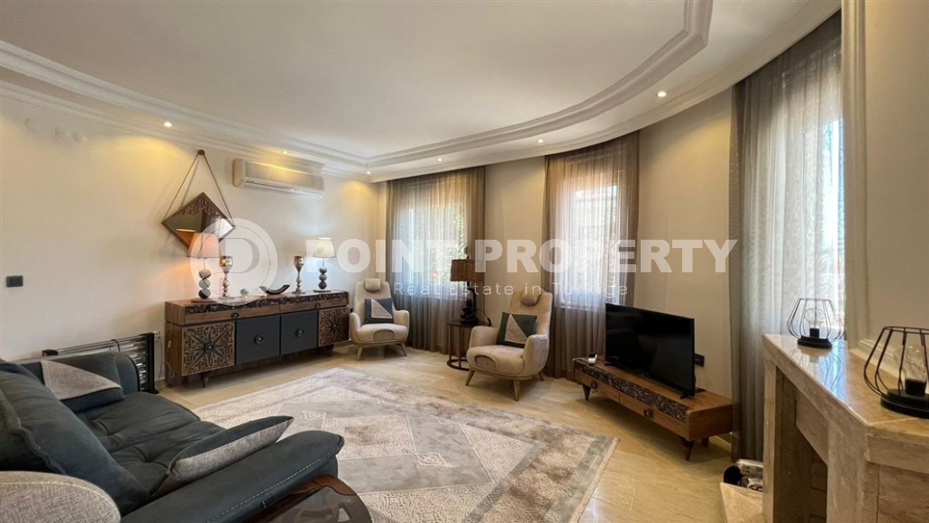 Panoramic villa with sea and mountain views in a picturesque, ecologically clean area of Alanya - Kargicak-id-6975-photo-4