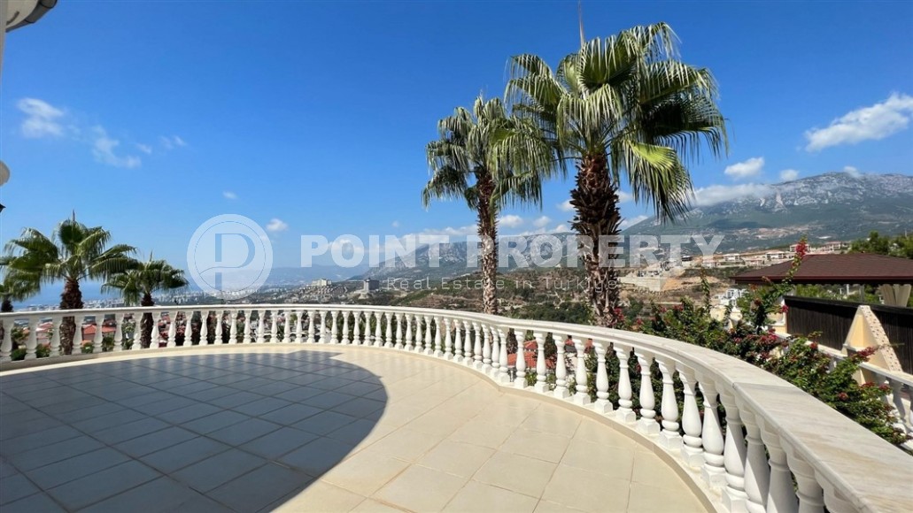 Panoramic villa with sea and mountain views in a picturesque, ecologically clean area of Alanya - Kargicak-id-6975-photo-17