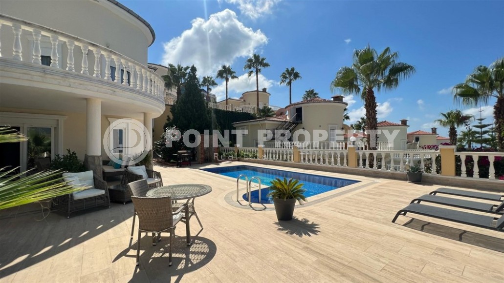 Panoramic villa with sea and mountain views in a picturesque, ecologically clean area of Alanya - Kargicak-id-6975-photo-21