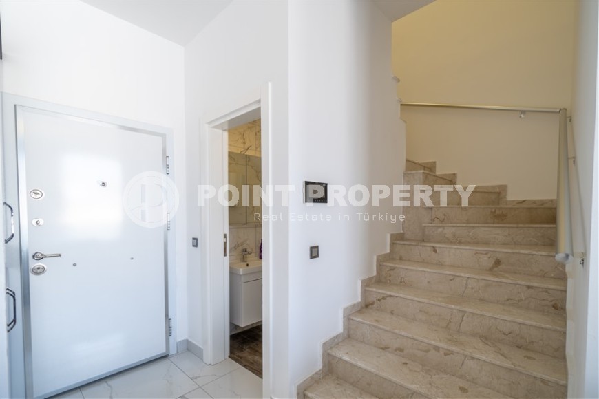 Стильная квартира с современным дизайном в комфортабельном жилом комплексе, построенном в 2020 году-id-6980-фото-7