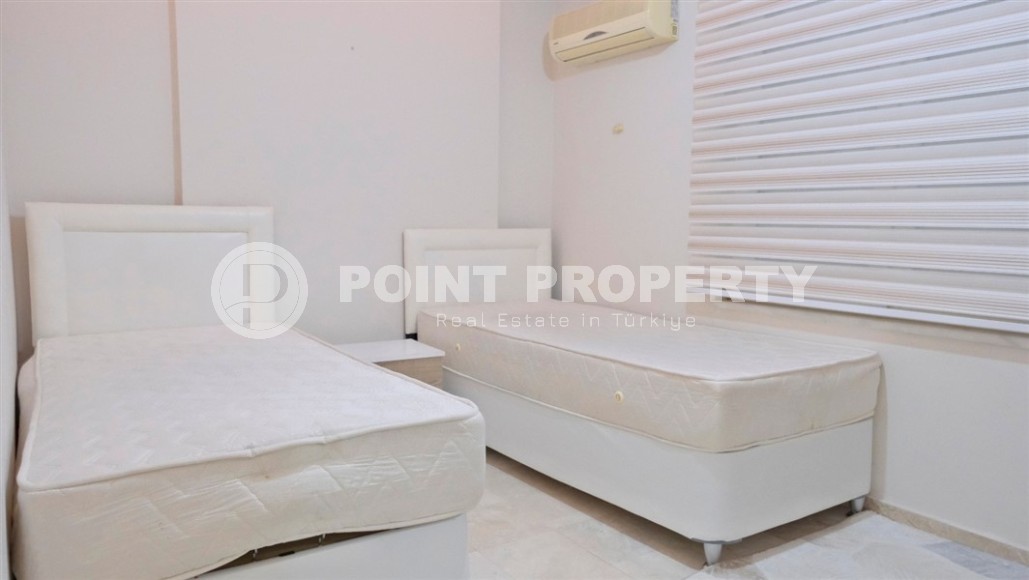 Comfortable apartment with furniture and household appliances on the 1st floor in a residential complex built in 2007-id-6986-photo-10