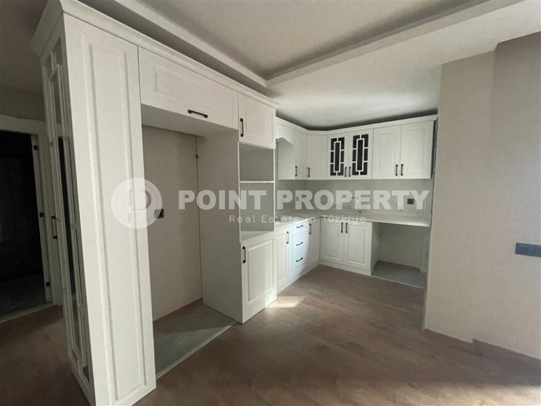 New apartment with fine finishing in the center of the resort area of Mersin - Erdemli-id-6991-photo-4