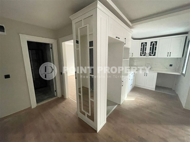 New apartment with fine finishing in the center of the resort area of Mersin - Erdemli-id-6991-photo-5