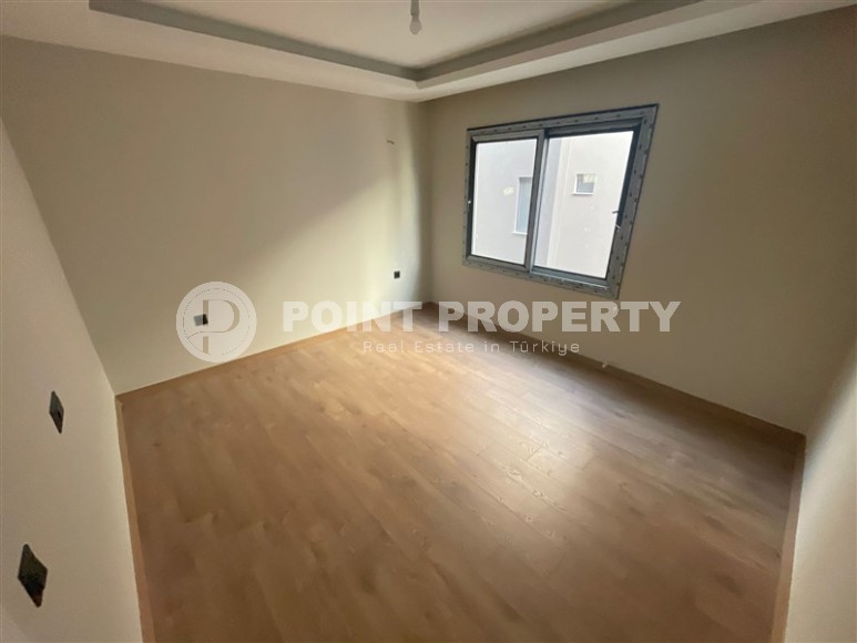 New apartment with fine finishing in the center of the resort area of Mersin - Erdemli-id-6991-photo-6