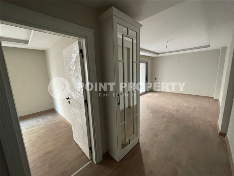 New apartment with fine finishing in the center of the resort area of Mersin - Erdemli-id-6991-photo-7