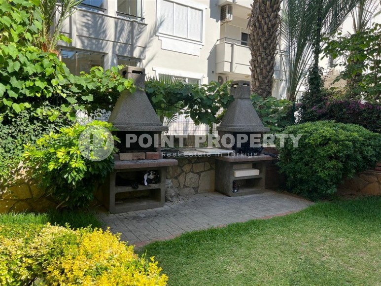 Комфортабельная квартира с новым ремонтом и современным дизайном, в 250 метрах от моря, в центре района Оба-id-6992-фото-13