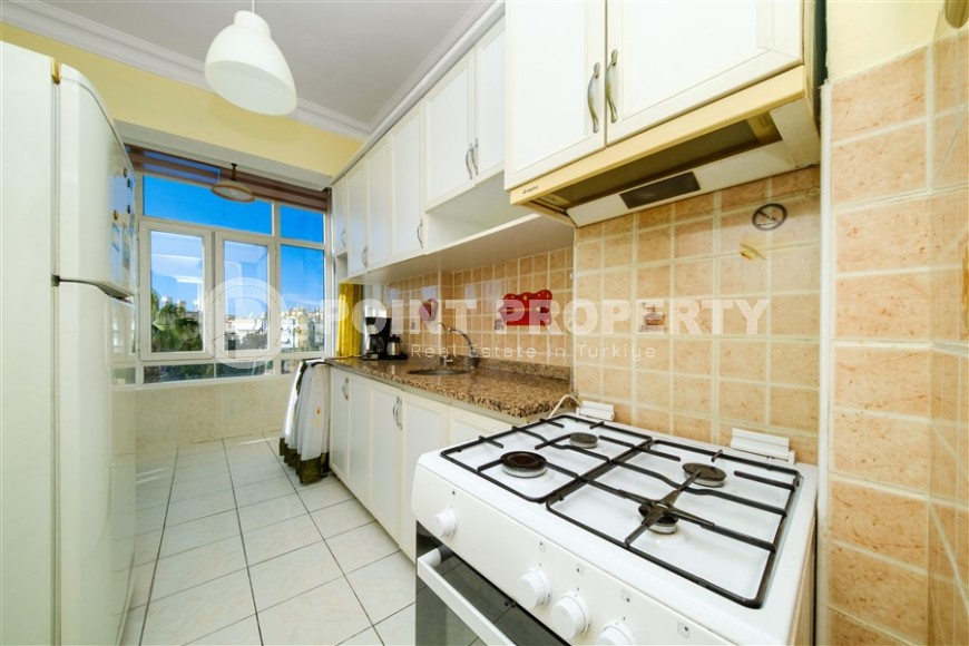 Cozy 2+1 apartment 800 meters from the sea, in the center of the popular Mediterranean resort - Alanya-id-6993-photo-4