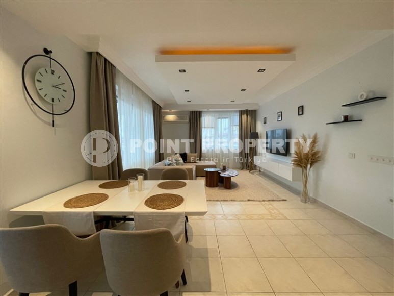 Просторная квартира с новым ремонтом и современным дизайном, в 150 метрах от моря, в центре района Тосмур-id-6995-фото-2