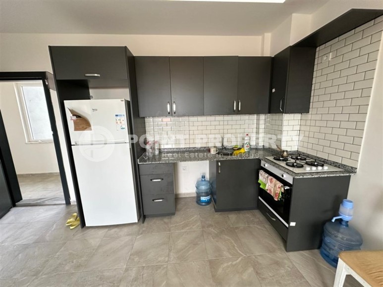 Inexpensive apartment with furniture and household appliances, 1800 meters from the sea, in the Mahmutlar area-id-6999-photo-3