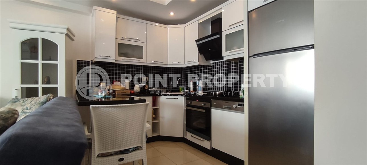 Квартира 1+1 с современным дизайном, комфортабельной мебелью и всей необходимой бытовой техникой, в 150 метрах от моря-id-7002-фото-4