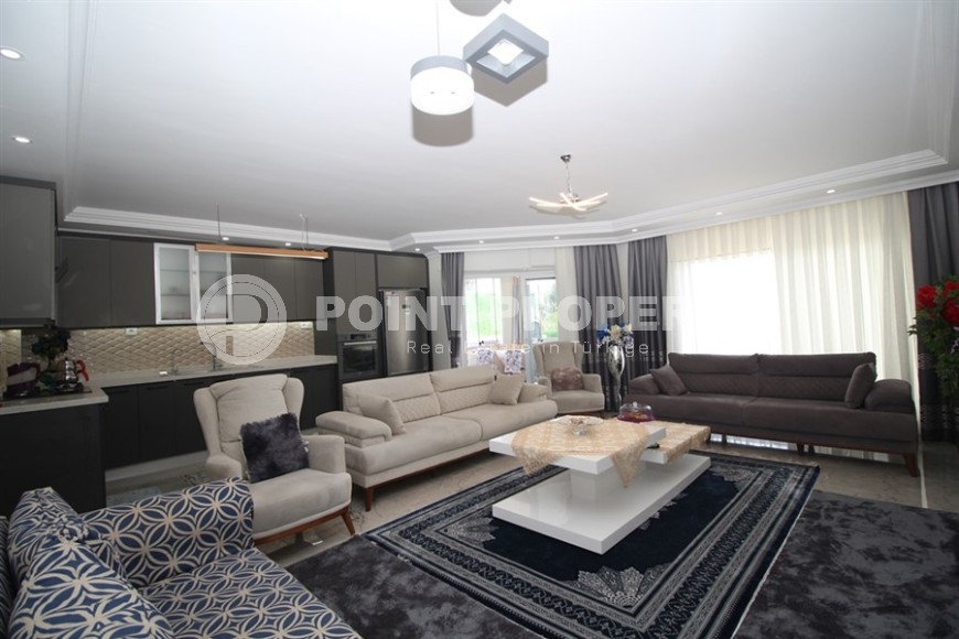 Detached two-storey villa with panoramic sea views, in the elite area of Alanya - Bektas-id-7004-photo-6