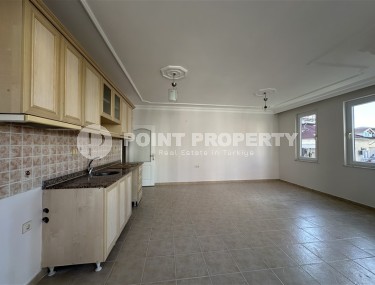 Affordable apartment on the 3rd floor in a building built in 2007, 1200 meters from the sea-id-7010-photo-3