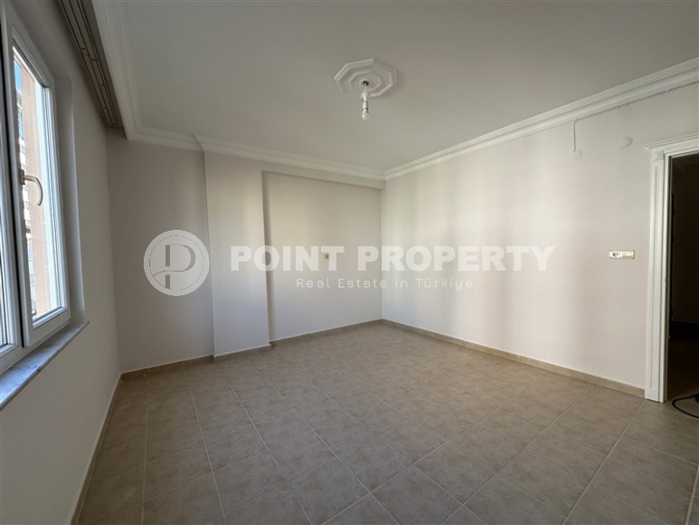 Affordable apartment on the 3rd floor in a building built in 2007, 1200 meters from the sea-id-7010-photo-6