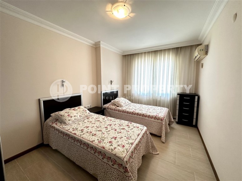 Ready-to-move-in apartment on the first line from the sea, in the center of the modern area of Alanya - Mahmutlar-id-7016-photo-8