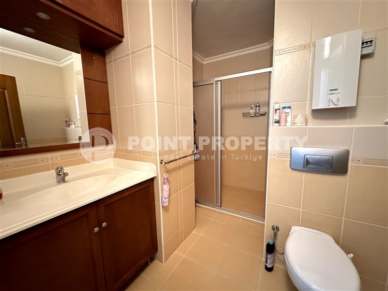 Ready-to-move-in apartment on the first line from the sea, in the center of the modern area of Alanya - Mahmutlar-id-7016-photo-11